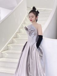 -艾米丽婚纱礼服