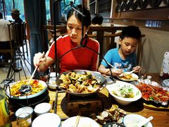 -东来菜馆•手抓海鲜家常菜•海鲜锅贴(鸽子窝店)
