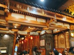 -百年川椒重庆老火锅(光谷店)