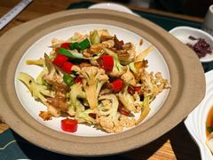 -老阿妈蒙古村·蒙古包·草原文化·歌舞表演(老君堂店)