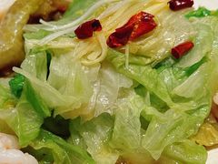 虾仁白灼西生菜-奉天小馆·非遗东北菜(济南万象城店)