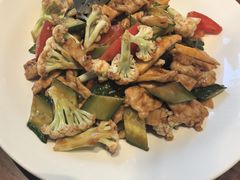 爆炒肉片-纪林菜馆·博山菜老字号(华光路店)
