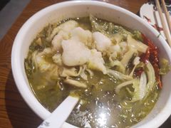 酸菜小鱼-渝是乎川渝小炒(新世界百货望京店)