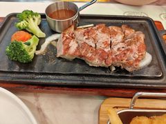 -悦荟牛排餐厅(萨尔图万达店)