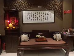 -莱蔻·圣灸堂·推拿艾灸(天山店)