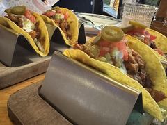 -Famous肥猫墨西哥音乐餐吧(五棵松华熙LIVE店)