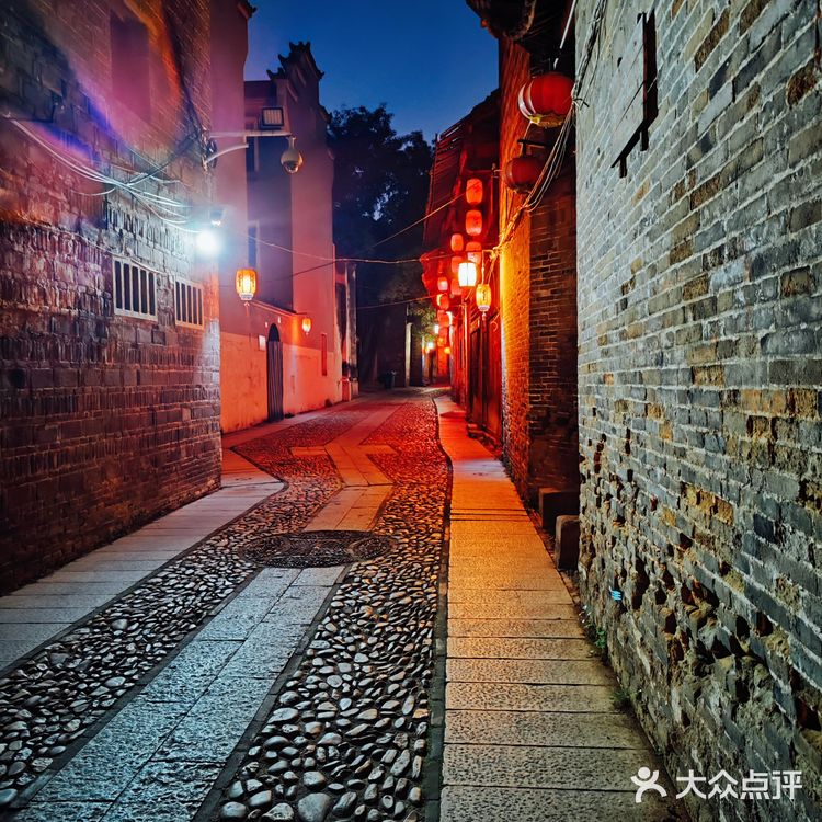 三杯鸡旗舰店：一杯米酒、一杯猪油、一杯酱油