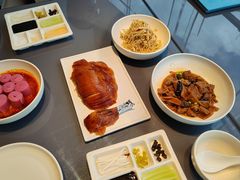 -小大董·烤鸭(观景餐厅·南京西路店)
