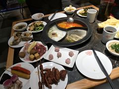 -火锅岛潮牌自助餐厅(天津天佑城店)