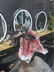 -藤野造型烫染·漂发