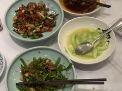 -围龙屋客家食府(福田店)