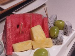 -海底捞火锅鲜切牛肉主题店(长寿路店)