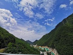 -藏龙百瀑漂流