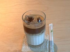 -彳亍咖啡·这里(水湾路店)