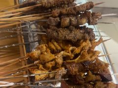 -烤满分·东北烧烤(首经贸店)