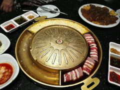 -猪啊牛呀羊啊铜盘烤肉(正大广场店)