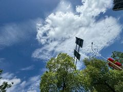 -嘎嘎鸭下巴·爆辣干锅(明教寺店)