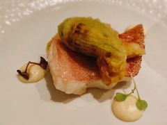 香煎银鳕鱼配香草蛤蜊黄油汁-蝶舍·MAISON PAPILLON