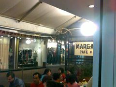 20101111524-玛嘉烈蛋挞(金利来大厦店)