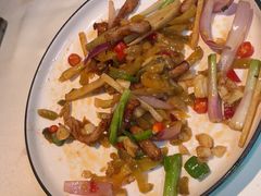 -简·东山小厨(东山口店)