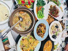 -五谷丰登农家院·地道胶东菜·海鲜烧烤(威海店)
