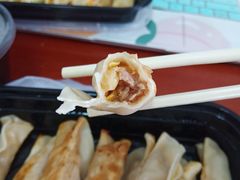 猪肉玉米锅贴套餐-小牛锅贴(西环路店)