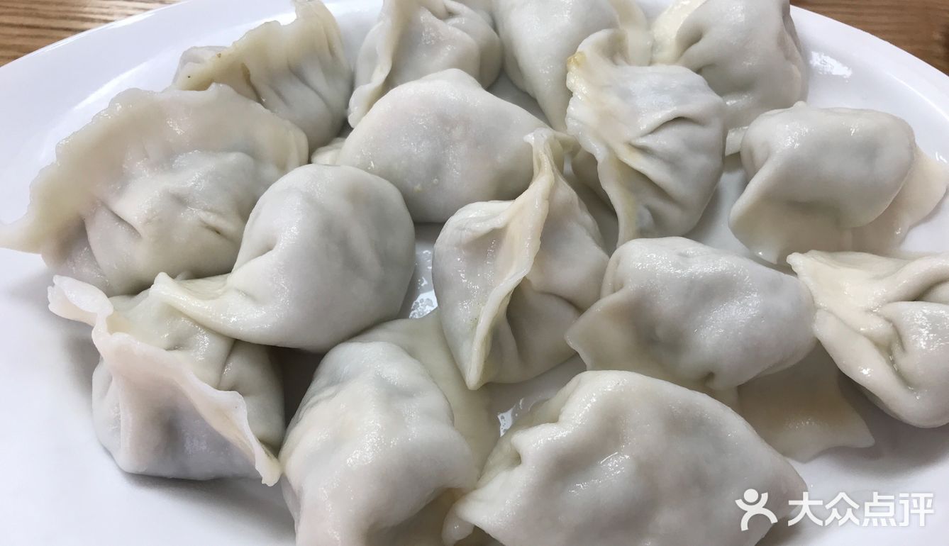 这三鲜饺子给我香迷糊了