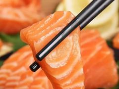 -樱町三味日本料理(城乡世纪广场店)