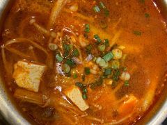 泡菜肥牛汤-本炙炭烤·蒲烧活鳗料理店(金沙洲店)