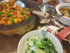 -聚鑫朋酸菜肥肠(九龙仓店)