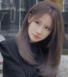 -丝语萱形象