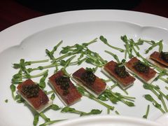 鱼子酱脆皮松板肉-解香楼(八盘岭路店)