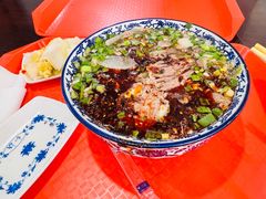 -吾穆勒蓬灰牛肉面·清真(北滨河中路店)