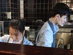 -喜茶(东莞雍华庭店)