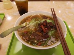 -卓雅桂林米粉