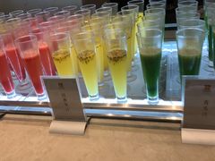 -雍和会海鲜姿造自助(湖东路店)