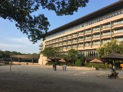 -上海佘山世茂艾美酒店
