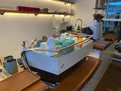 -Line 咖啡(石厦花园店)