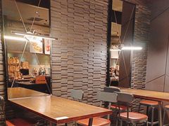 -星巴克臻选(南京金茂览秀城店)