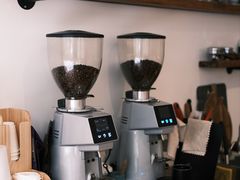 -Line来恩咖啡(石厦花园店)