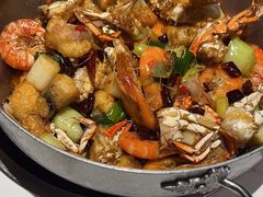 -七欣天香辣蟹火锅(闵行浦江欢乐颂店)