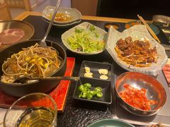 -臻牛烤肉