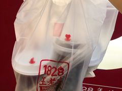 -1828王老吉·草本新茶(珠江新城地铁站店)