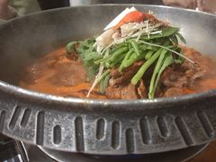 -喇喇排骨火锅·传统韩式脊骨汤(望京西园总店)