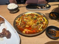 -川堂风·跷脚牛肉·乐山爆炒(宝山日月光店)