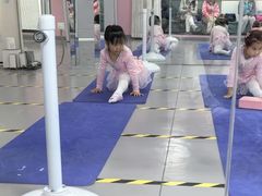-蒲公英舞蹈艺术中心(解放路校区)