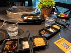 -伍丁·烤牛肋(和平东桥店)