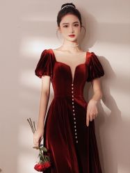 -莫小姐婚纱
