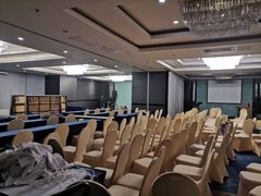 -上海银星皇冠假日酒店