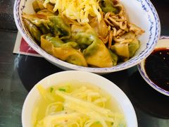 经典拌馄饨-锡笼记·无锡小笼(新明路店)